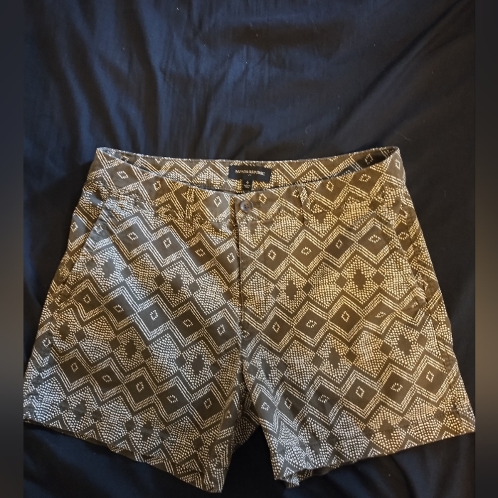 Banana Republic Cotton Shorts Size 8 Sage Green With Dotted Design